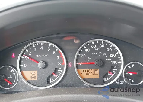 2010 Nissan Pathfinder Se z USA, uszkodzony, nr VIN 5N1AR1NB9AC600134